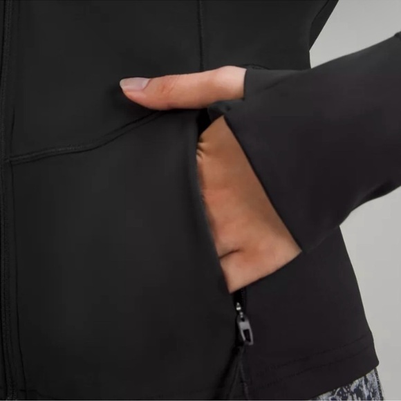 NWT Lululemon NULUX Reflective Running Jacket Black size 12 - Picture 7 of 12